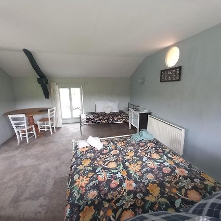 La Tuilerie Hotel Pindray Bagian luar foto